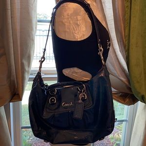 Genuine Coach Leather Purse Navy Blue.